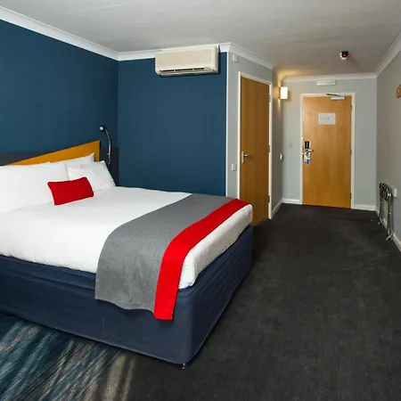 Holiday Inn Express Derby Pride Park By Ihg Exterior foto