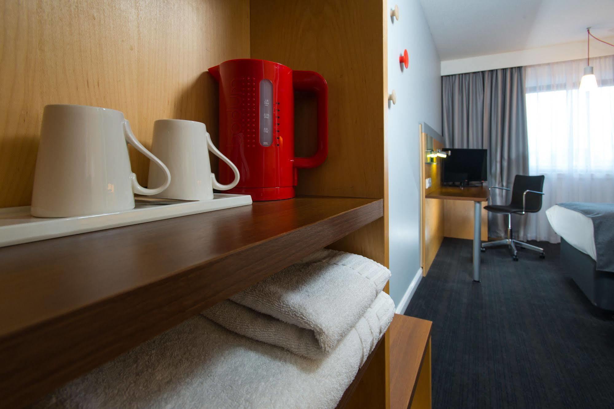Hotel Express Pride Park By Ihg 3*