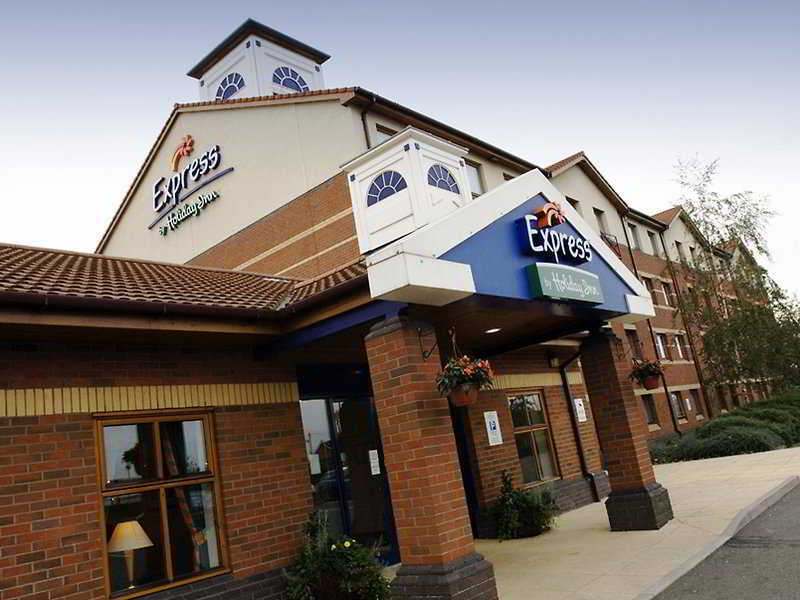 Express Pride Park By Ihg Hotel 3*